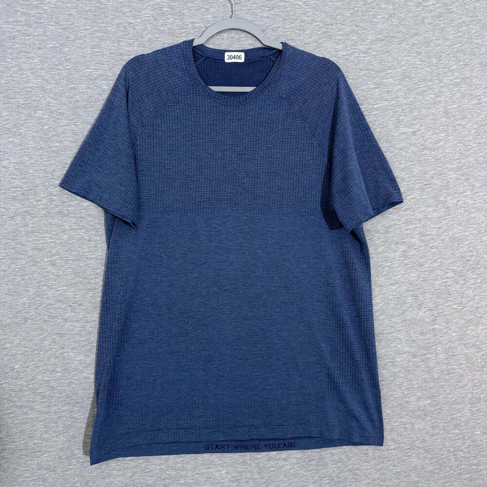 Lululemon Men’s Size XL Blue Solid Black Short Sleeve Metal Vent T-Shirt